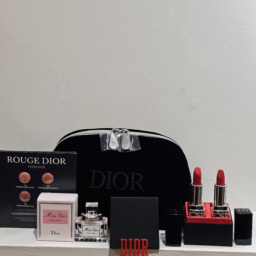 DIOR BEAUTY MAKEUP BAG & LIPSTICK SET & DIOR ROSE & ROSES BUNDLE